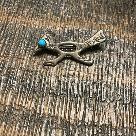 Vintage Navajo Sterling silver Native American Roadrunner Turquoise Brooch - Picture 2 of 4
